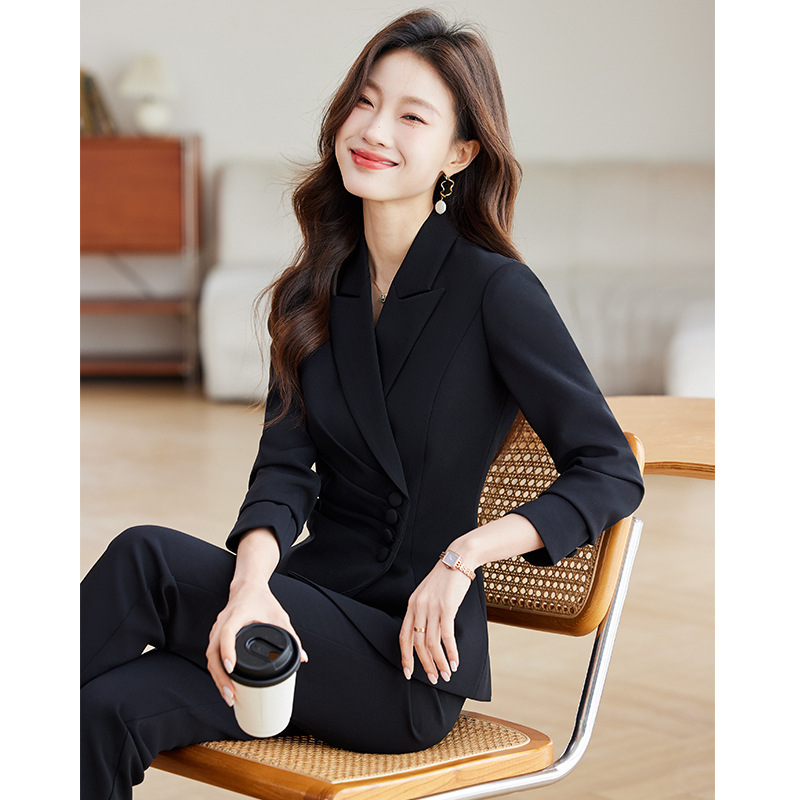 White women's business suit, p - огляд і ціна Women Formal Wear White Shirt
