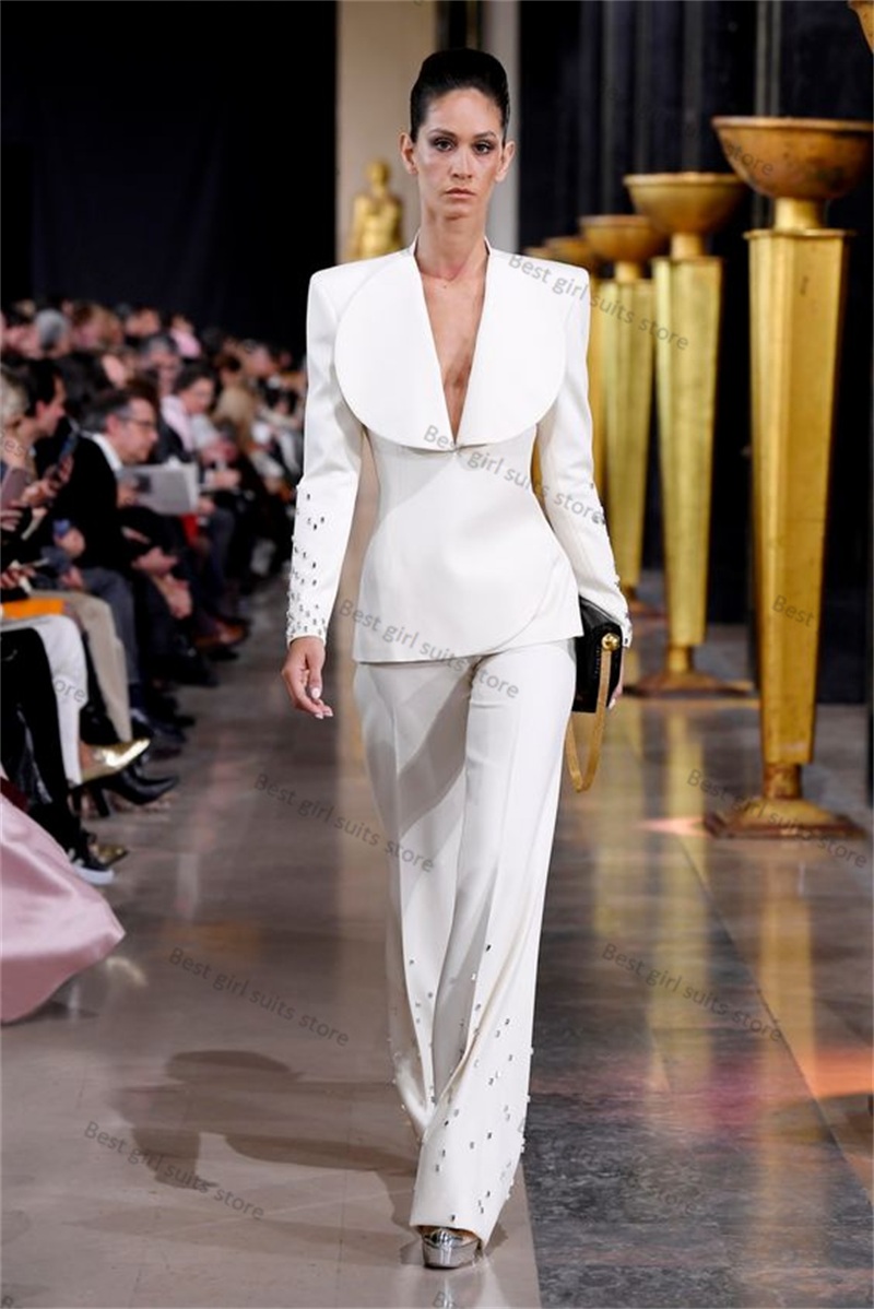 Elegant White Women Suit Set 2 - огляд і ціна Women Formal Wear Tailor
