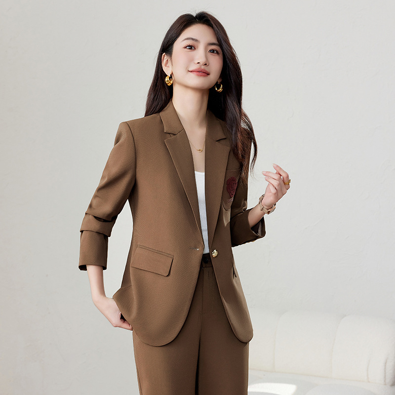 Off-white women's blazer with  - огляд і ціна Women Formal Wear White Shirt