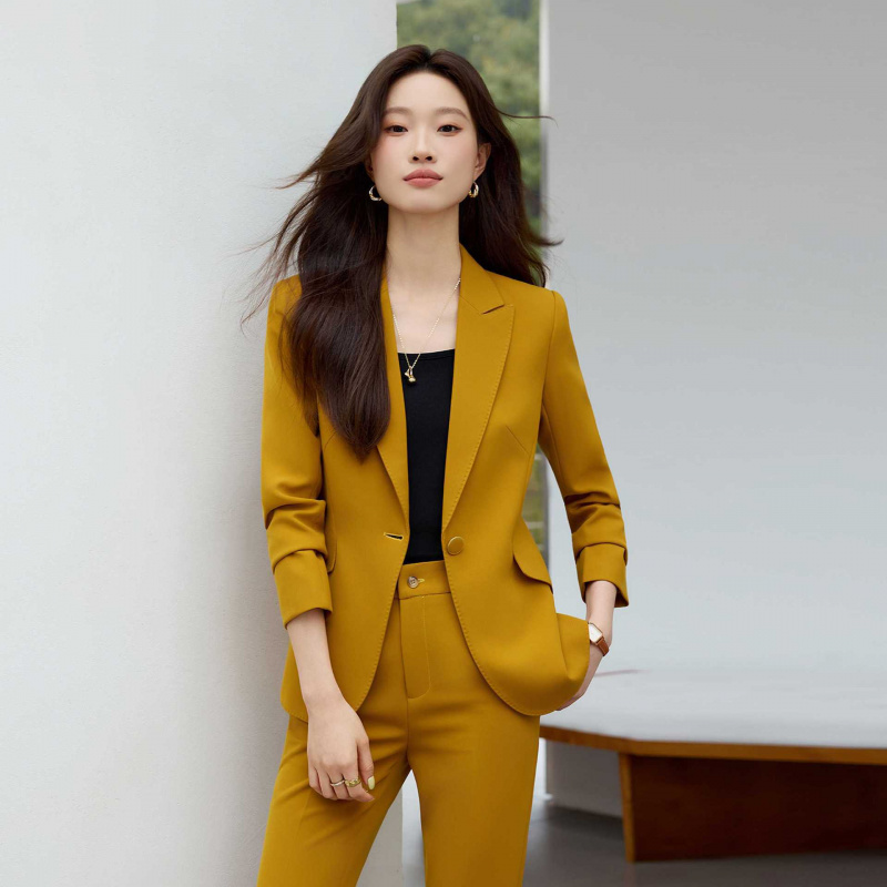 High-end Elegant Women's Suit  - огляд і ціна Women Formal Wear White Shirt